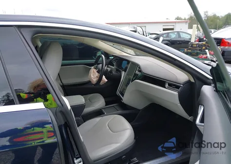 2015 Tesla Model S 70D/85D/P85D из США, поврежденный, VIN 5YJSA1H25FFP69363